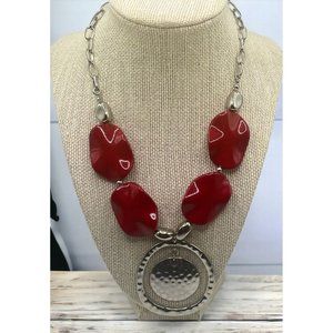 Dark Pink Bead Necklace Silver Tone Vintage Hammered Pendant Dangle Chunky